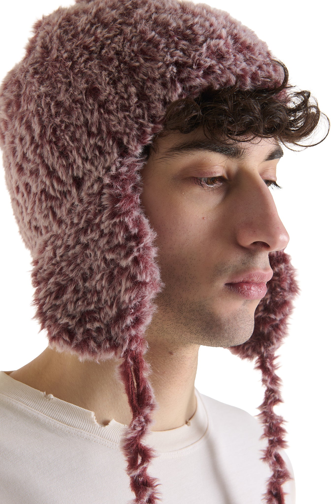 BEARSKIN CHERRY CAP