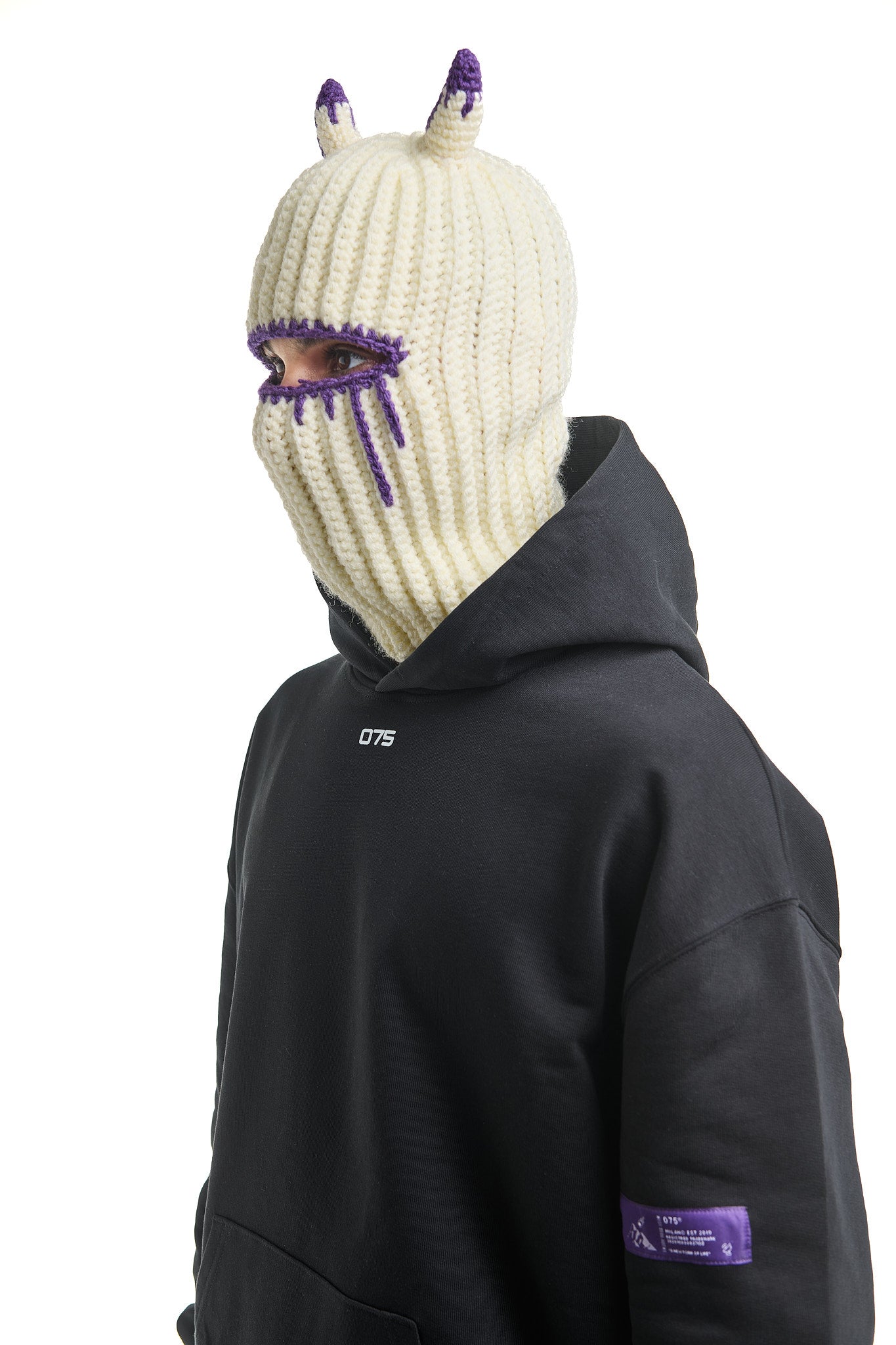 BULL CREAM CROCHET BALACLAVA