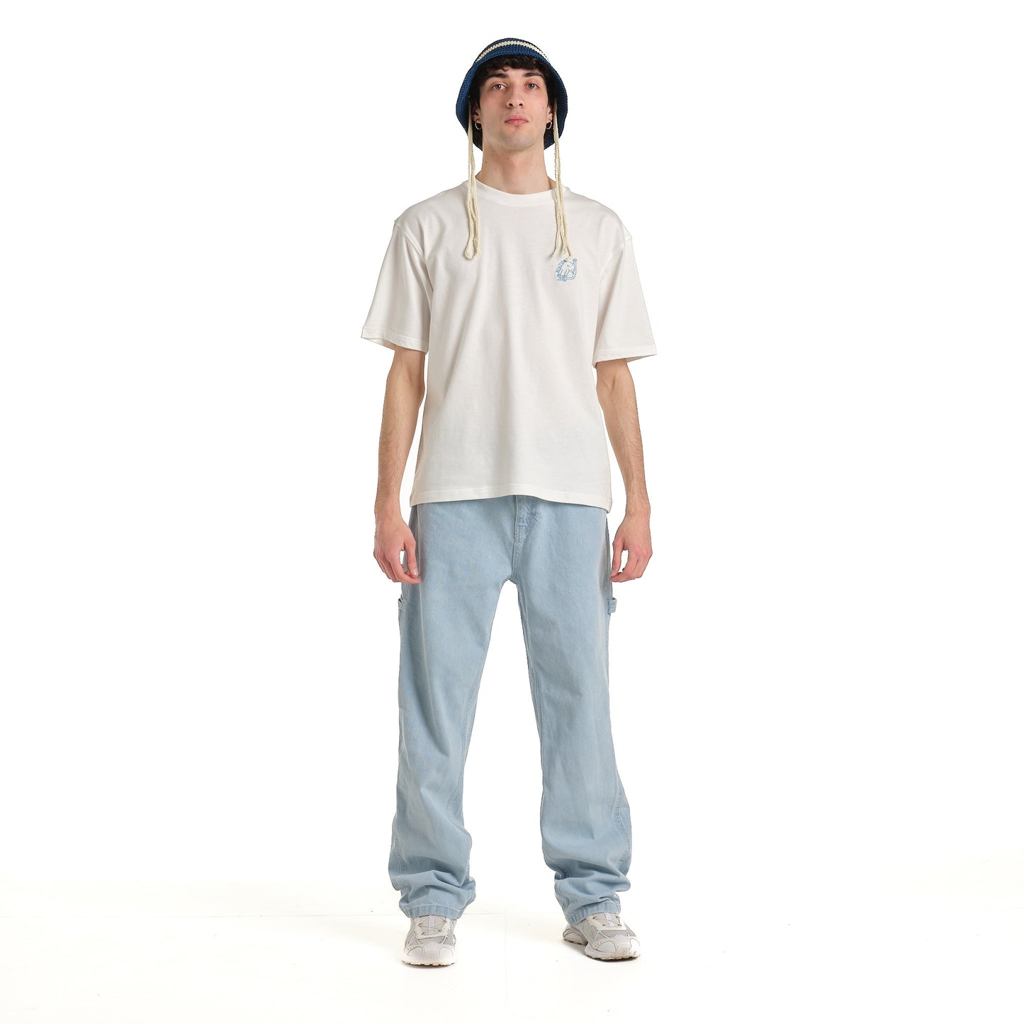 CROCHET BUCKET HAT BLU-WHITE