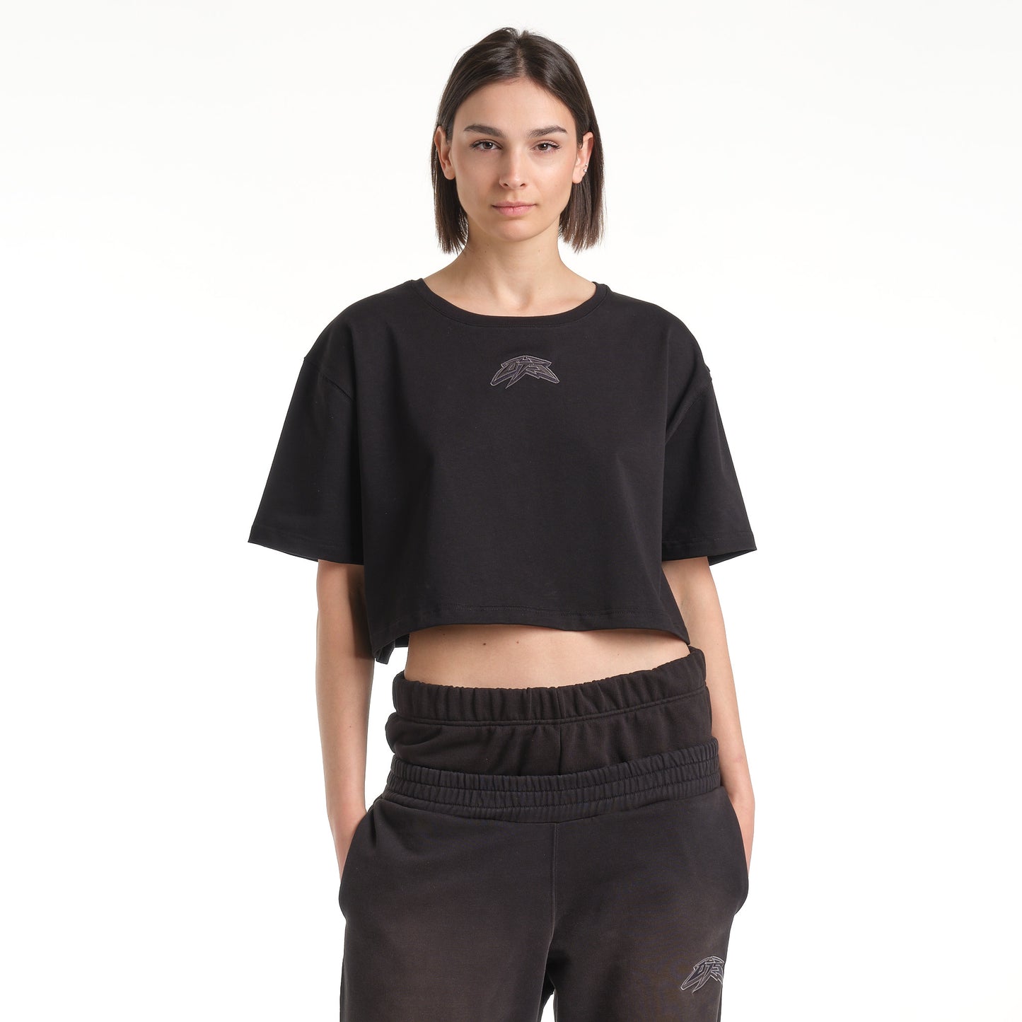 LOGO CROP-TOP BLACK T-SHIRT