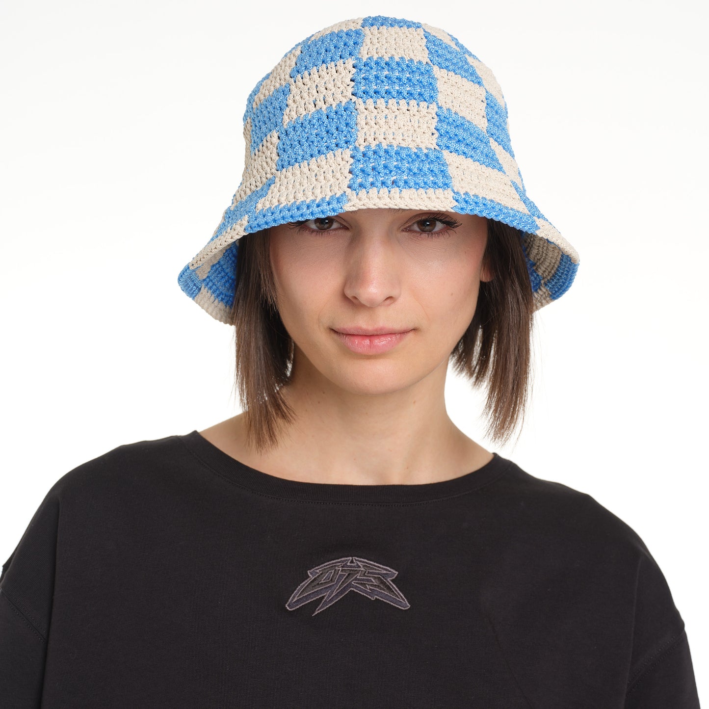 CHECKERED BUCKET HAT CROCHET LIGHT BLU-CREAM