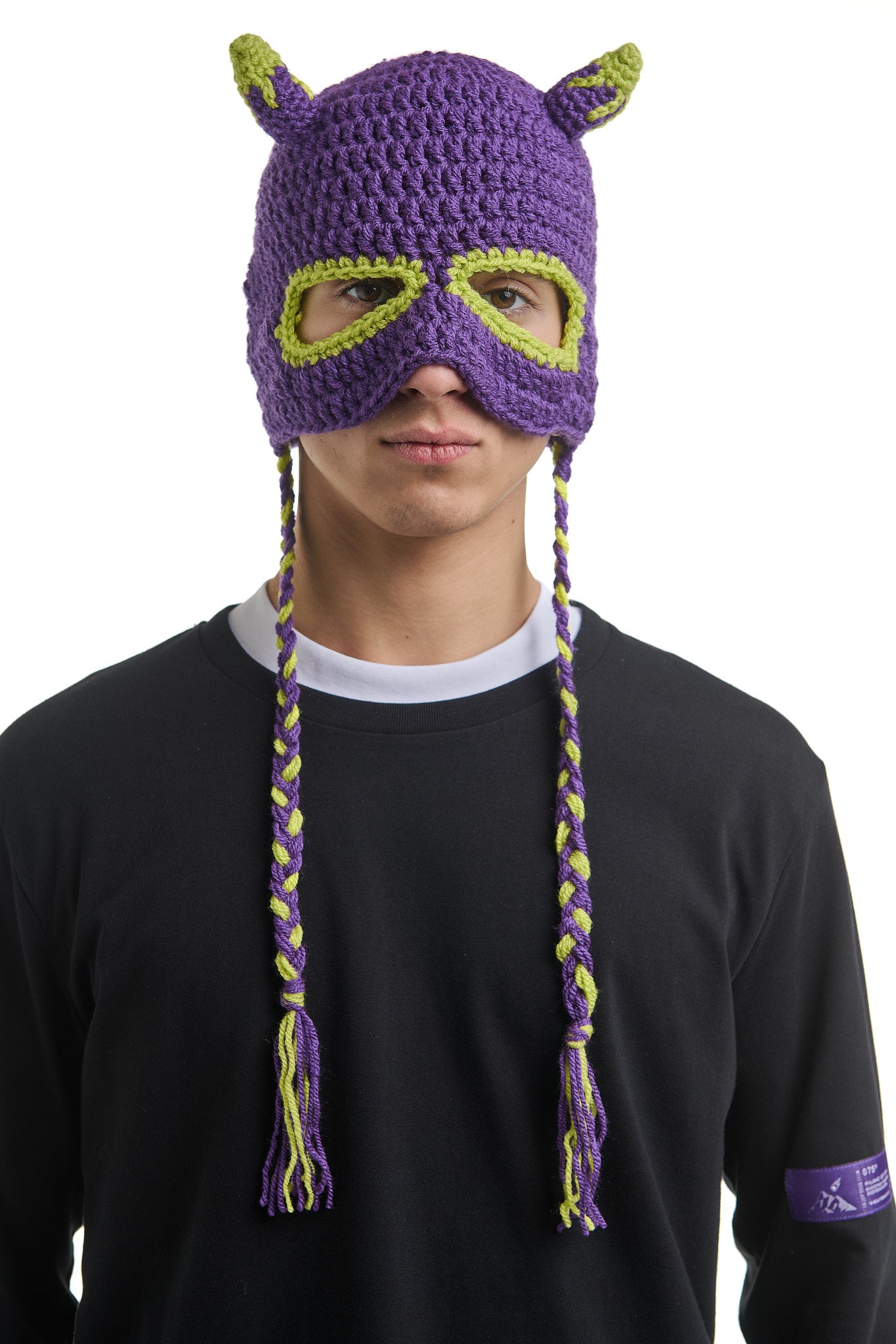 BULL PURPLE CROCHET BEANIE MASK